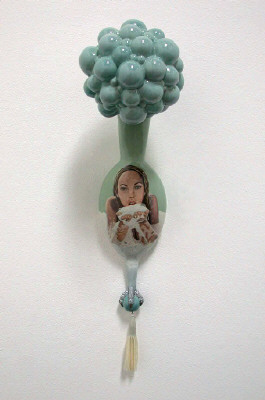 Artist: Cindy Kolodziejski, Title: Bubblehead, 2007 - click for larger image