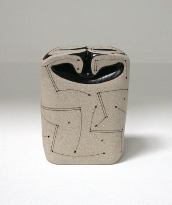 Artist: Gustavo Prez, Title: Vase (06-136), 2006 - click for larger image