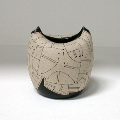 Artist: Gustavo Prez, Title: Vase (06-20), 2006 - click for larger image