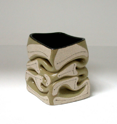 Artist: Gustavo Prez, Title: Vase (06-48), 2006 - click for larger image