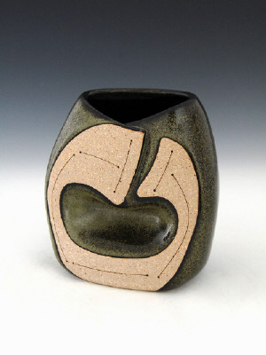 Artist: Gustavo Prez, Title: Vase (06-532), 2006 - click for larger image