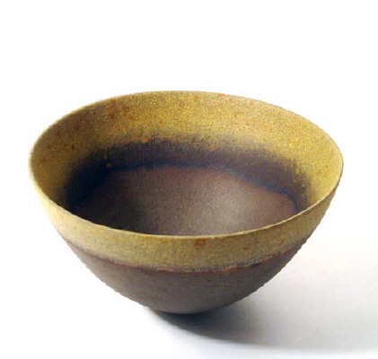 Artist: Jennifer Lee, Title: Dark olive pot, amber lichen rim, burnt halos, 2004 - click for larger image