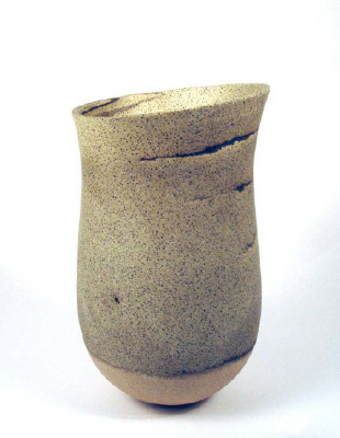 Artist: Jennifer Lee, Title: Shale pot, burnt traces, tilted rim, sand base, 2004 - click for larger image