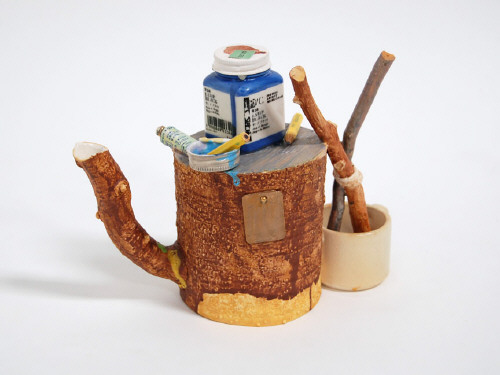 Artist: Richard Shaw, Title: Branch Teapot, 2009 - click for larger image