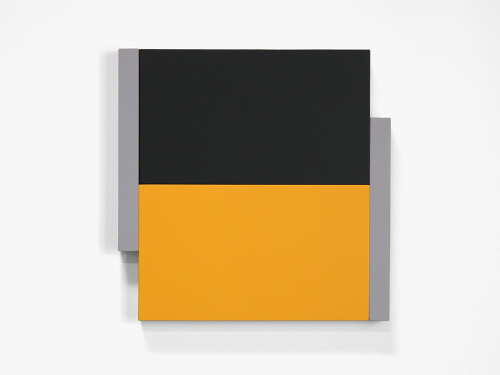Artist: Scot Heywood, Title: Poles Black, Yellow, Gray, 2012 - click for larger image